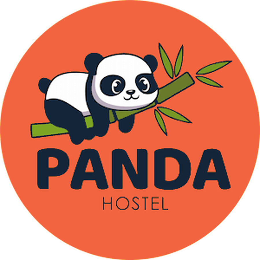 Логотип Panda Hostel